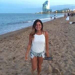 Meet your Posher, Daniella